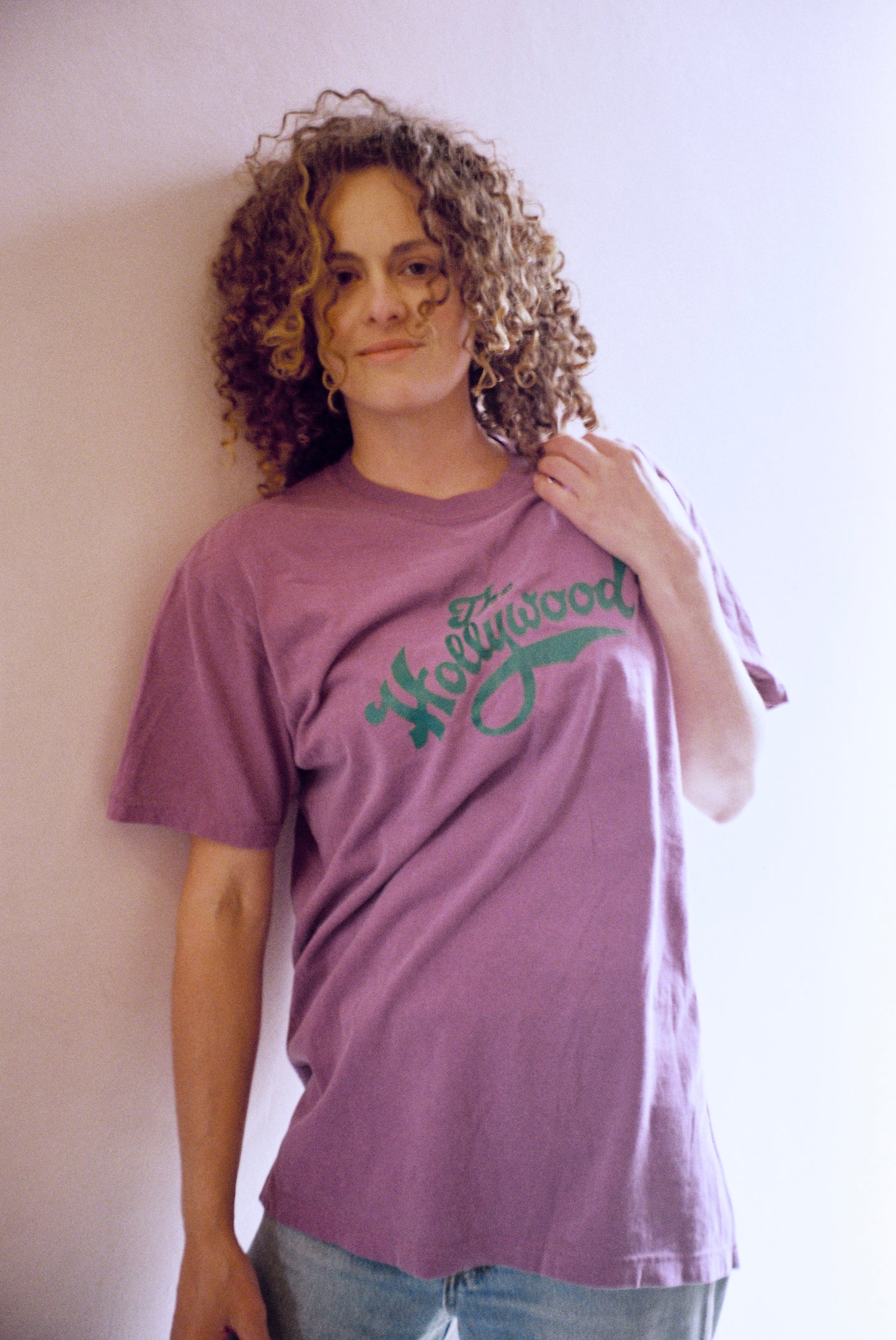 Classic Hollywood Tee - BERRY